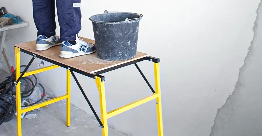 Малярный стол StepTool «Кузнечик» в работе
